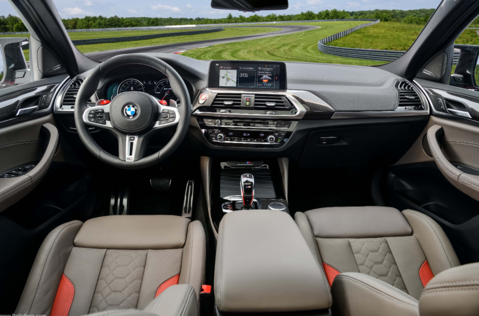 2024 BMW X4 Interior
