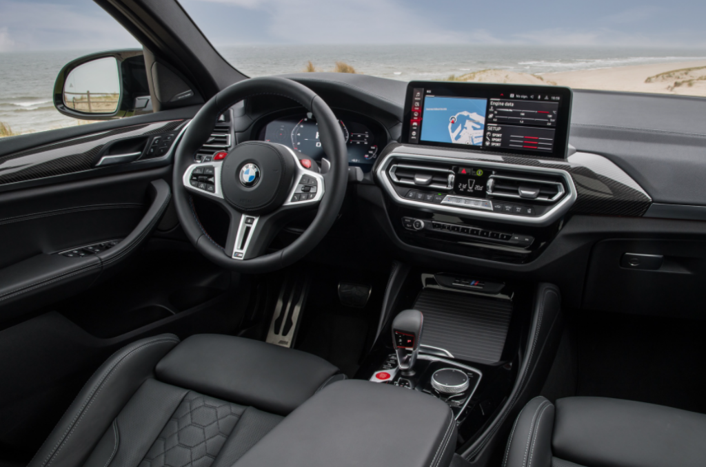 2023 BMW X3 Interior