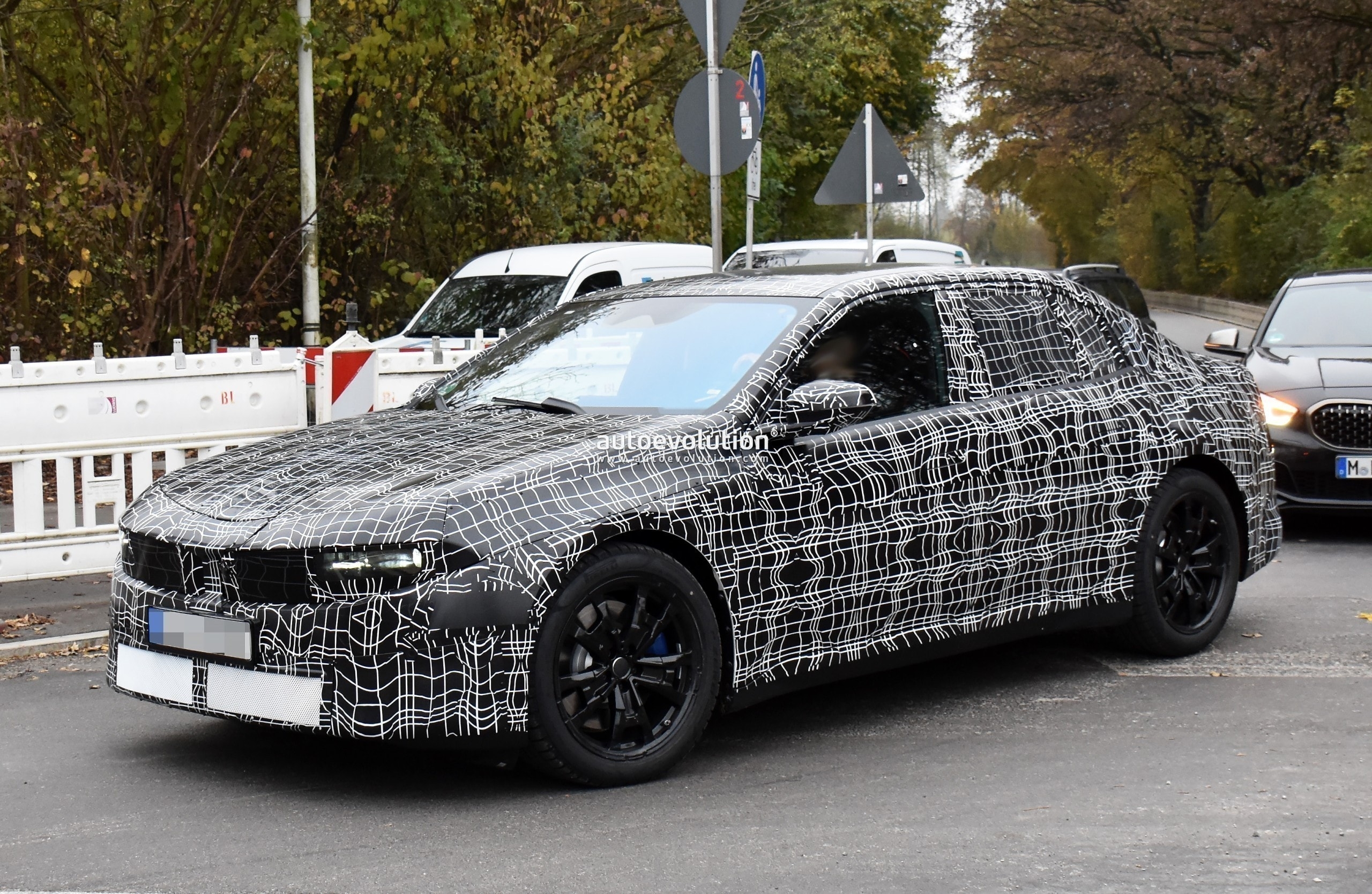 2026 BMW 3 Series ICE Gets Imagined Without Neue Klasse Style But With 5 Series DNA 