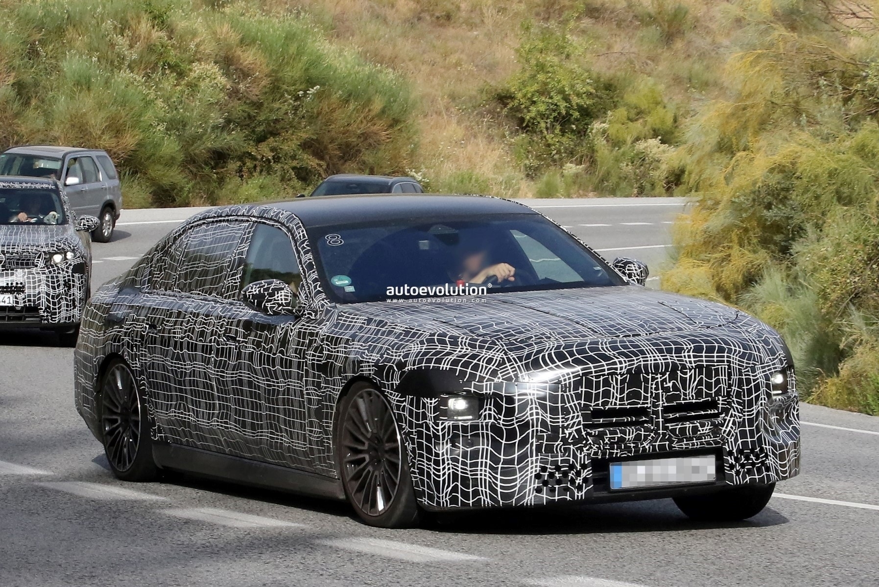 2027 BMW 7 Series LCI Spied With Revised Front Lighting System Rear 