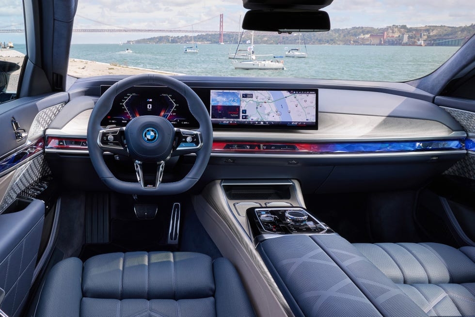 2027 BMW I7 The Ultimate Luxury EV That Raises The Bar Again NEW BMW